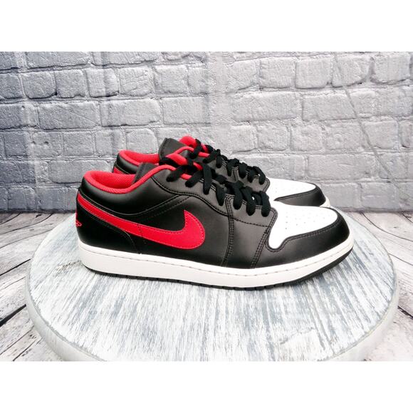 Jordan Air Jordan 1 Low Black/Fire Red-White Men Size 12 Used OG Box - Picture 5 of 16